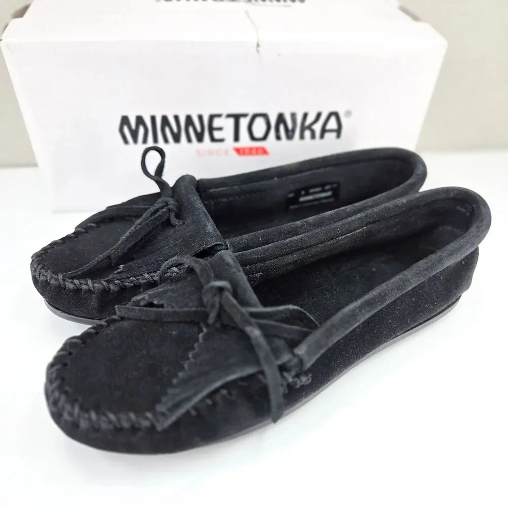 Minnetonka Kilty Hardsole Moccasins Women’s Size 7 Black Suede 400 NIB